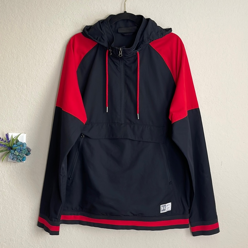 Under Armour Jacket. Size: Large